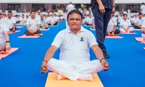 Odisha CM performs asana on International Day of Yoga