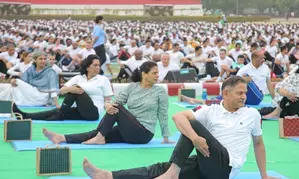 NCC cadets perform Yoga at iconic sites across country