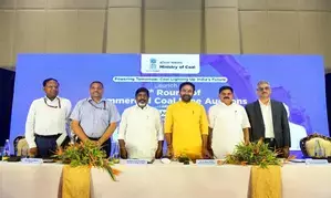 Government puts up 67 coal mines for auction across 8 states (Ld)