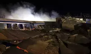 2 killed in roadside bomb blast in Yemen