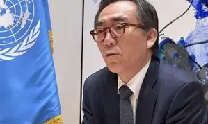 S.Korea, US, Japan agree on close cooperation through timely dialogue after Kim-Putin summit: Seoul minister