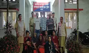 Nine Bangladeshi nationals including 6 women held in Tripura