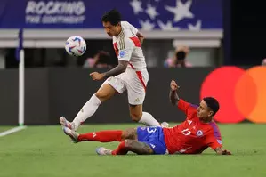 Copa America: Chile and Peru begin campaign with 0-0 stalemate Copa America: Chile and Peru begin campaign with 0-0 stalemate