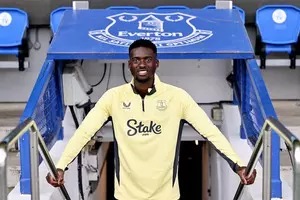 Football: Everton sign Tim Iroegbunam from Aston Villa on three-year deal