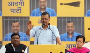 CM Kejriwal knocks SCs door against interim stay on bail in excise policy case