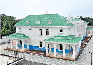 War of words hots up between TDP, YSRCP over illegal’ party offices