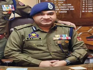 Amarnath Yatra: IGP Kashmir reviews security measures along Baltal route