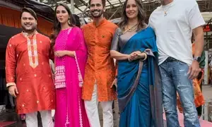 Nikita Dutta, Bhushan Pradhan, Ashwini Bhave seek Siddhivinayaks blessings for Gharat Ganpati
