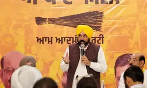 Congress, BJP leaders in Jalandhar join AAP in run-up to bypoll