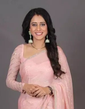 Swati Sharma nails minimal yet classy new look for Chaahenge Tumhe Itnaa