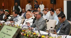 Himachal seeks liberal financial assistance to develop border areas