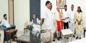 Telangana CM meets Defence Minister, seeks transfer of 2,450 acres defence land