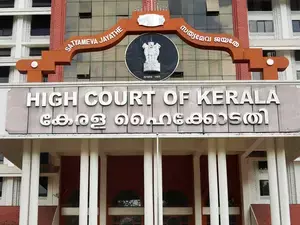Merely moving to Pakistan for job does not make a person an enemy, rules Kerala HC