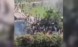 Kenyan President terms street protests treasonous after 5 killed in police firing