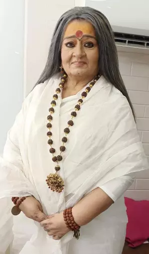 What made Apara Mehta initially sceptical about the supernatural fantasy genre What made Apara Mehta initially sceptical about the supernatural fantasy genre