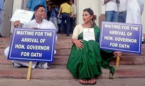 Newly-elected Trinamool MLAs skip Guv’s invitation for oath ceremony, stage dharna at Assembly