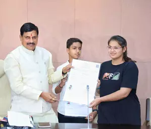 MP govt gives Indian citizenship certificates to 3 applicants under CAA