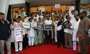 Oppn protests over Maha slipping to 6th rank in per capita income