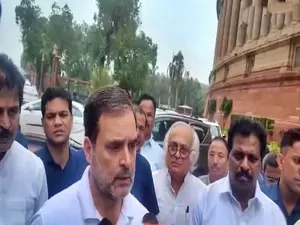 Discuss NEET issue, says Rahul Gandhi to Centre Discuss NEET issue, says Rahul Gandhi to Centre