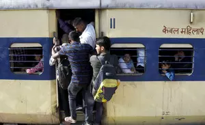 Ticketless travel: Samastipur division imposed fines on 2.09 lakh erring train passengers Ticketless travel: Samastipur division imposed fines on 2.09 lakh erring train passengers