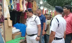 Eyebrows raised as CPI(M) maintains safe stand on recent hawker eviction drive in Bengal