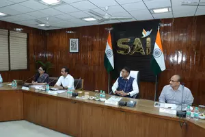 Sports Minister Mansukh Mandaviya visits NIS Patiala, interacts with Olympics-bound athletes Sports Minister Mansukh Mandaviya visits NIS Patiala, interacts with Olympics-bound athletes