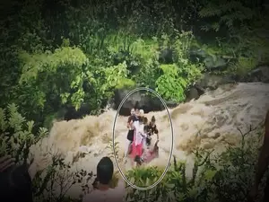 5 picknickers drown in Pune waterfall; 3 bodies recovered from nearby dam (Ld)