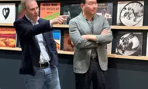 SK Group chairman meets with CEOs of Amazon, Intel