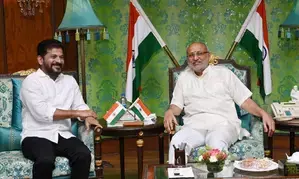 Telangana CM meets Guv amid Cabinet expansion buzz