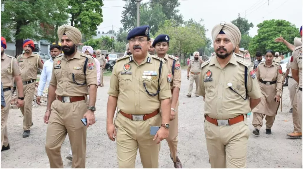 Amritsar Police Crack Sensational Robbery Case with Seven Arrests Amritsar Police Crack Sensational Robbery Case with Seven Arrests