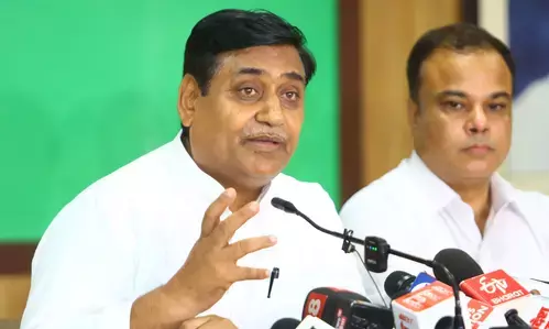 Raj Cong split in three factions, say party workers; Dotasra denies