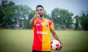East Bengal FC sign full-back Provat Lakra on two-year deal