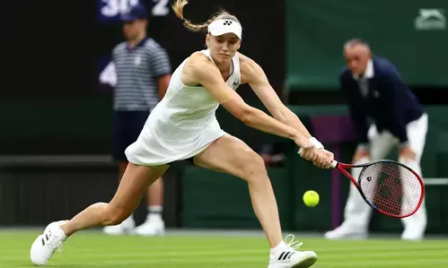 Rybakina begins Wimbledon campaign with dominant first-round victory