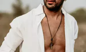 Anuj Aroras fitness routine: Weight training, cardio, core exercises & high-protein diet