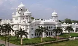 KGMU doctors remove four kg fibroid from UP womans uterus