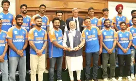 PM Modi hosts World Cup champs