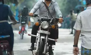 Makers unveil the other version of Nani from Saripodhaa Sanivaaram