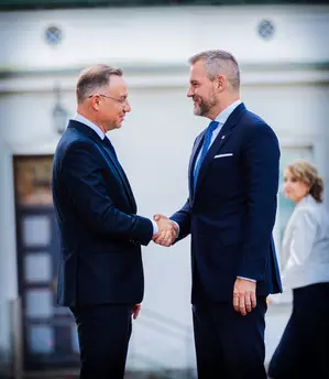 Slovak, Polish Presidents hail ties, discuss NATO Summit