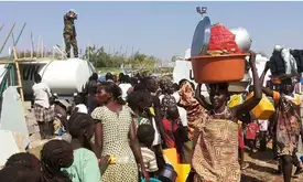25 drown while fleeing the military clashes in Sudan