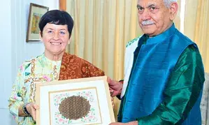 J&K L-G meets Ambassador of Czech Republic to India in Srinagar