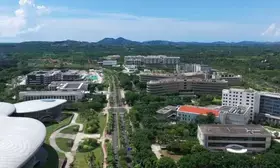 Leakage occurs in central China dam, over 1000 residents relocated