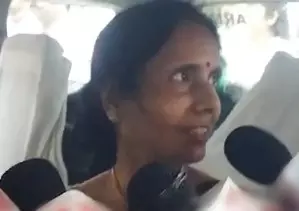 LoP Rahul Gandhi meets Army martyr Anshuman Singh’s mother in Raebareli LoP Rahul Gandhi meets Army martyr Anshuman Singh’s mother in Raebareli