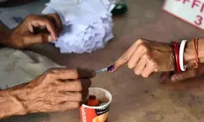 30 pc voter turnout in first four hours of Himachal Assembly bypolls