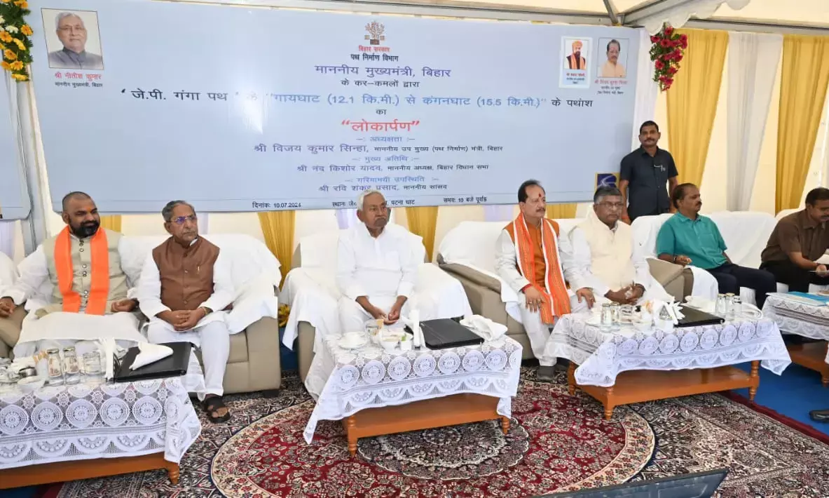 Bihar CM Nitish Kumar Mourns Deaths in Uttar Pradesh Bus Accident