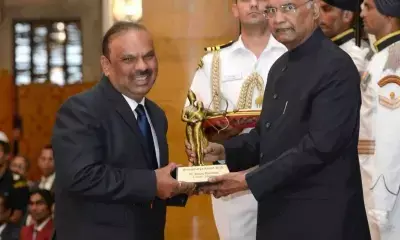 Gambhir ne khela bhi hai, aur jhela bhi bohot hai, says childhood coach Sanjay Bharadwaj