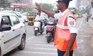 Traffic marshals to ease traffic congestion in Cyberabad