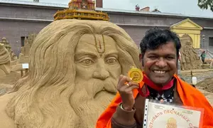 Odisha CM congratulates noted sand artist for winning gold in international championship