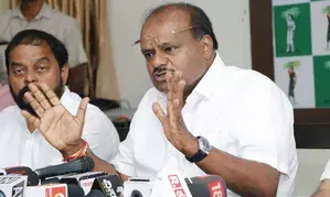 K’taka DGP acting like a police constable: Kumaraswamy on his son’s case
