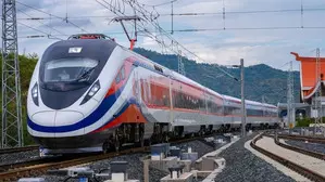 Thailand-Laos cross-border passenger train service begins trial operation