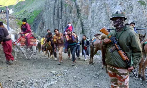 Nearly 3 lakh devotees perform Amarnath Yatra in 15 days